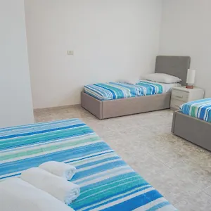  Appartamento Budget Beds Italia